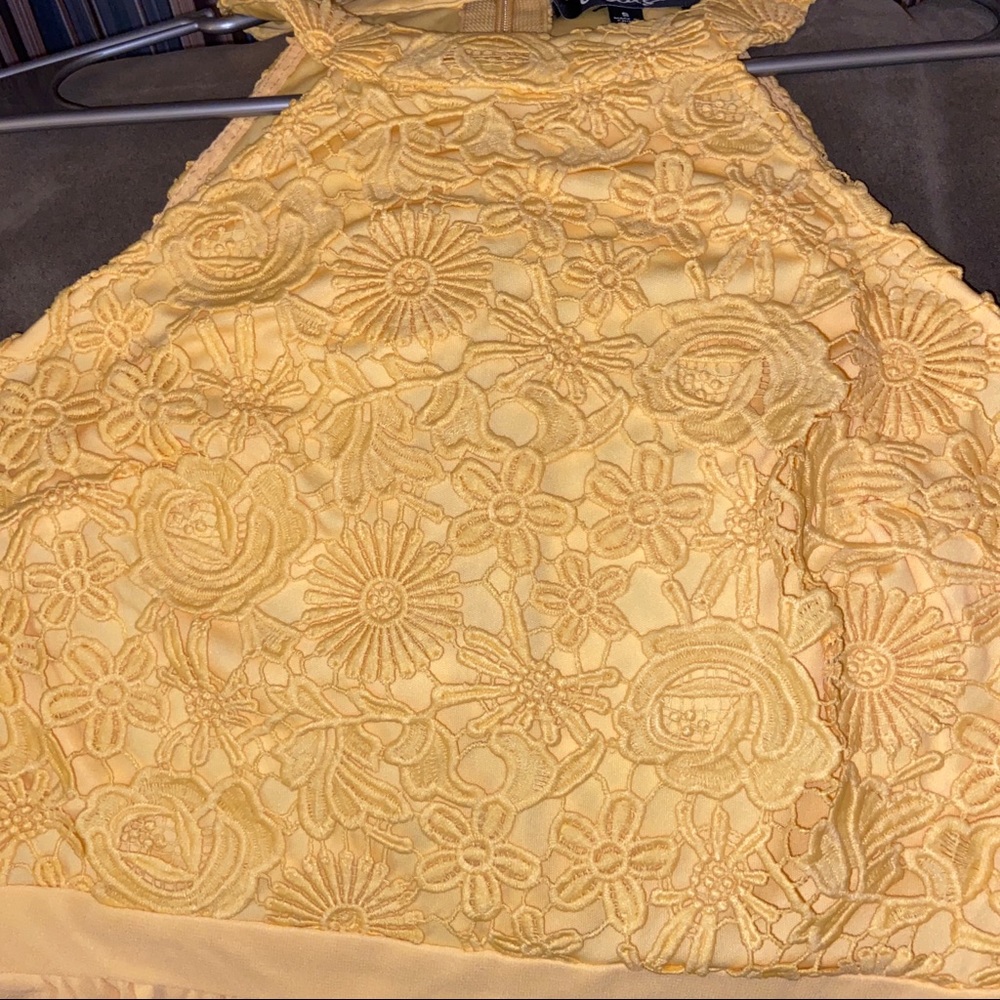 Dress - Picture 2 of 3